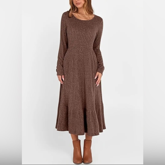 Elegant Brown Long Sleeve Sweater Dress with Pockets New Boutique - Picture 4 of 5